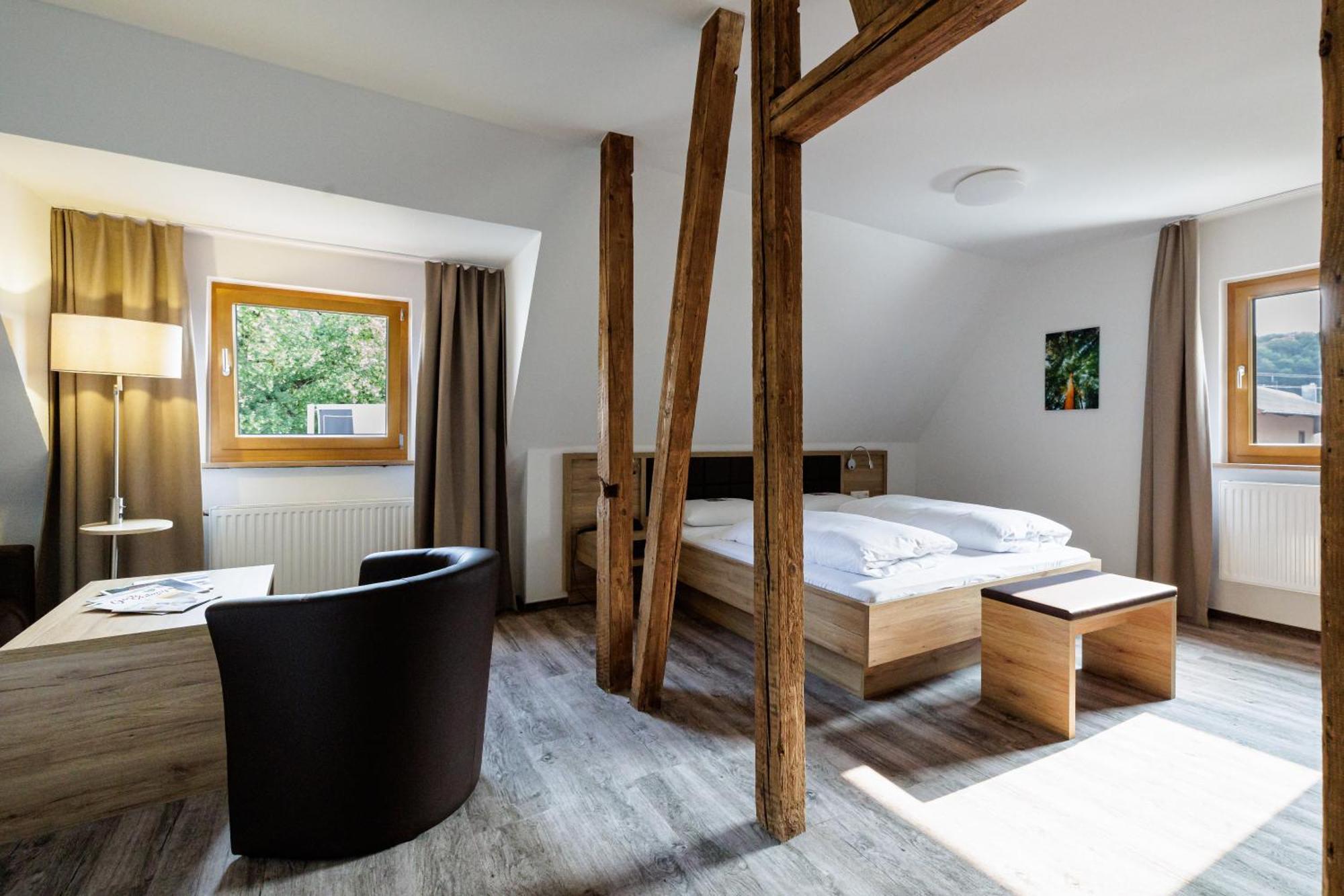 Flair Hotel Gasthof Zum Hirsch Hayingen Exterior foto